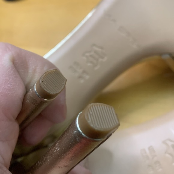 Via Spiga Gold Leather Strappy Sexy Sandals Heels VGUC Stilettos Size 9M formal - Picture 7 of 11